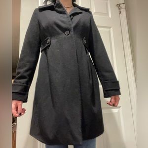 Small maternity coat